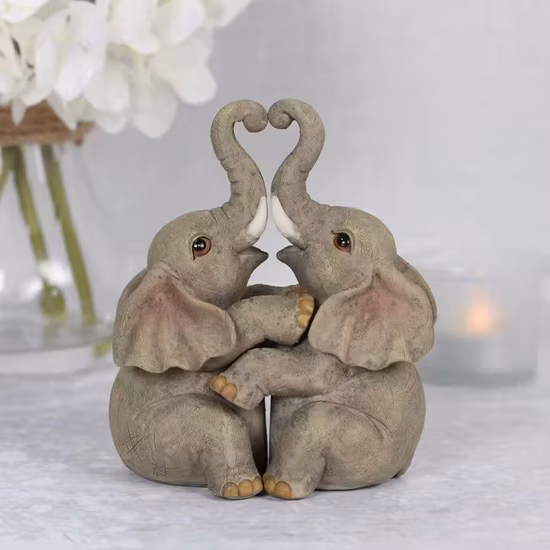 Garden Lanscape Animal Couple Embracing Statue