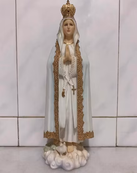 Religiöse Statue der Heiligen Jungfrau Maria für die Innen- und Außendekoration zu Hause